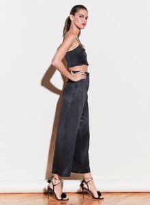 200116_FLEURDUMAL_SHOT_54_8841_web_2c07f707-50db-46bd-8cd1-6523a7a8b1a0_2600x.jpg