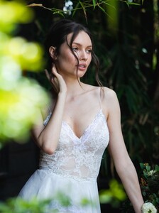 Ester Haute Couture.jpg