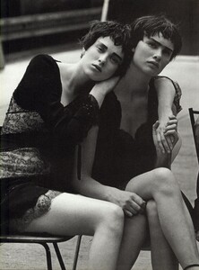 Vogue Italia (September 1997, Couture Supplement) - Story - 009.jpg