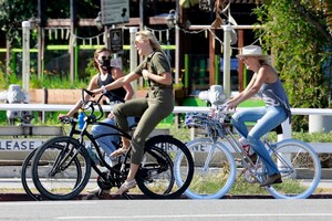         mal130520BZNimage117.jpg