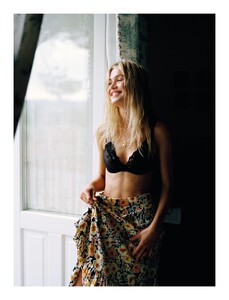 216844252_passionatafw19(29).thumb.jpg.f364d12eadbfe69bcb23a198c065ad61.jpg
