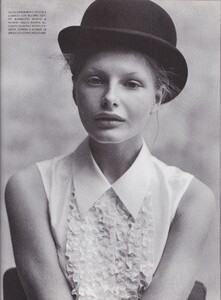 Vogue Italia (May 1997) - Portrait Report - 018.jpg