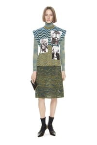 24-m-missoni-pre-fall-2017.thumb.jpg.c79d1004f1fe6fa263fae40533b99fec.jpg