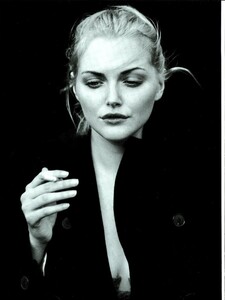 ARCHIVIO - Vogue Italia (November 2000) - Women N.Y.C. October 2000 - 003.jpg