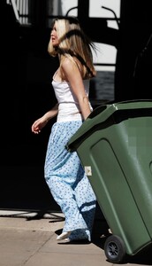       bou270520BZNimage109.jpg