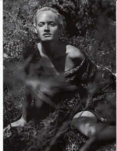 ARCHIVIO - Vogue Italia (September 1998) - Wild Beauty - 006.jpg