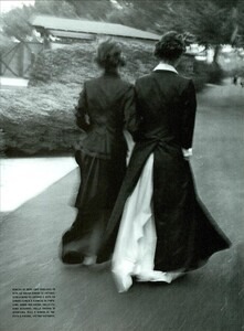 ARCHIVIO - Vogue Italia (March 1999) - An Outdoor Story - 020.jpg