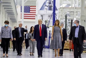 28899568-8362595-The_president_and_vice_president_and_their_wives_walk_through_th-a-105_1590610989474.jpg