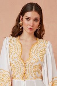302001032_without_me_midi_dress_992-porcelain_w_orange_g_2602-edit_1024x1024.thumb.jpg.ef510436e3d581f27a36446817ac5476.jpg