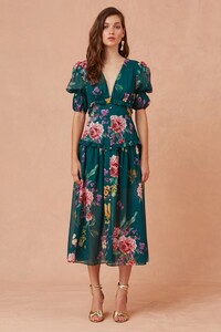 302001063-1_about_us_midi_dress_442-jade_botanic_floral_g_1507-edit-29_1024x1024.thumb.jpg.e22d1bd1c6ddc138caa9114d7934f4b1.jpg