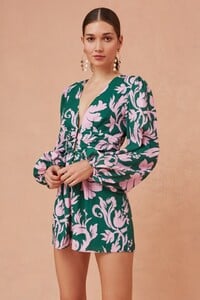 302001085-4_wistful_ls_playsuit_441-jade_baroque_sh_4344-edit_1024x1024.thumb.jpg.59749ac1fa8671528f69ade5fe968ce5.jpg