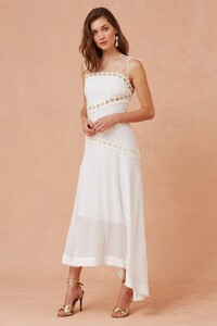 302001103_new_look_midi_dress_101-porcelain_g_1141-edit-48_1024x1024.thumb.jpg.8c2eae27aa263e04d8f83688a80f5546.jpg