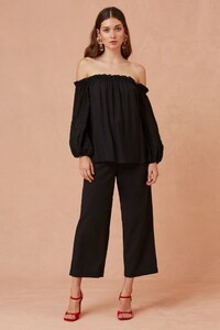302001129_without_me_ls_top_001-black_302001006_everlasting_pant_001-black_g_3361-edit_1024x1024.thumb.jpg.525539bccb3e9526aff8579a4789a7e7.jpg