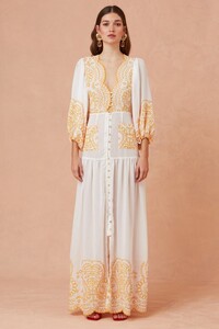 302001140_without_me_maxi_dress_992-porcelain_w_orange_g_2516-42_1024x1024.thumb.jpg.588f33a75f4e483e64789d64a41c8126.jpg