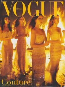 304757999_VogueItalia(March1998CoutureSupplement)-Cover.thumb.jpg.e050fdff125dd81c0d2a49d5c7daff54.jpg