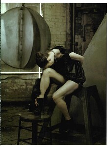ARCHIVIO - Vogue Italia (September 2008) - Julianne Moore - 004.jpg