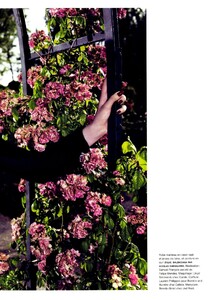 Numéro #106 (September 2009) - La Roseraie - 012.jpg
