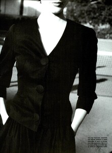 ARCHIVIO - Vogue Italia (March 1999) - An Outdoor Story - 014.jpg