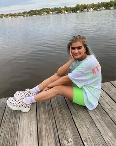 368777520_sophiahadjipanteli15885467842301219671133116719_33586514.thumb.jpg.07e480afa9d7f8a0a10a4e2bd9b87bfb.jpg