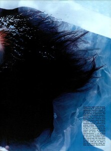ARCHIVIO - Vogue Italia (May 2002) - Water Therapy - 003.jpg