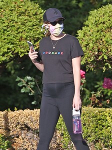         sch140520BZNimage6.jpg