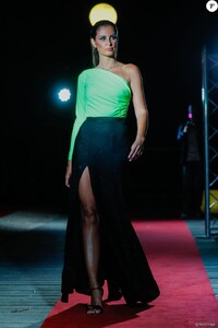 4955573-exclusif-malika-menard-soiree-fashi-950x0-1.jpg