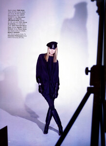 Harper's Bazaar US (April 2009) - Models Of The Moment - 003.jpg