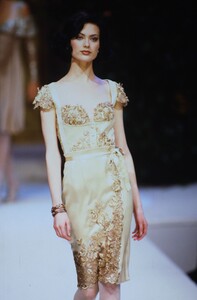 697102599_shalom-harlow(3).thumb.jpg.2eff21fc9f237bf6bb80be4a66f290cb.jpg