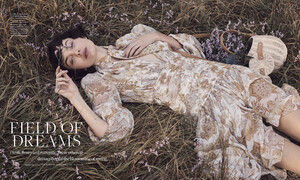 712418391_14_THEHIVE_MODELS_EMMABOYD_BOOK.thumb.jpg.9a1302887bc869d08c7c50393a66d949.jpg