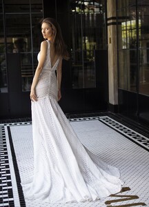 Rita by RISH _ Ray of Light Collection 2020.jpg