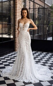 Gia Gown by RISH _ Ray of Light Collection 2020 (2).jpg
