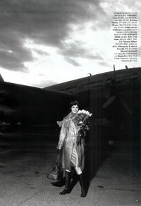 Harper’s Bazaar US (July 2009) - Fashion Takes Flight - 004.JPG