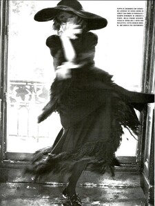 ARCHIVIO - Vogue Italia (October 2008) - It's a matter of style - 005.jpg