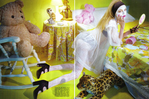 Vogue Italia (August 2008) - Beauty - 007.jpg