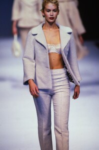 941143821_dolce-gabbana-fall1996(9).thumb.jpg.e97633ec0ed6cf1af183a13607f0157b.jpg