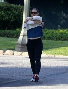        jen240520BZNimage105.jpg