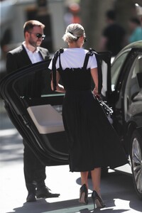       rob290520BZNimage121.jpg