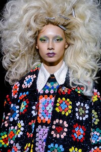 Ashish-RTW-FW19-London-2764-1550427973.thumb.jpg.b28ba6ae5320b1bc05f0673f24adeb02.jpg