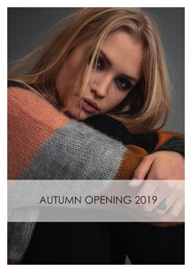 Autumn_Opening_001.thumb.jpg.da2045236a9d1b687bfa9543190b16ad.jpg