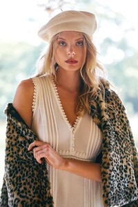 BREEZE-DRESS-2_2048x2048.thumb.jpg.7ab2c1556bc1c204b6f7af1a06612e1b.jpg