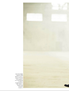 Bailey_Vogue_Spain_October_2012_09.thumb.png.115a7831f2add13f9e79843b8cfe5307.png