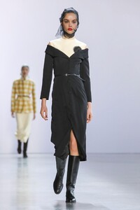 Brock-Collection-RTW-FW20-New-York-0624-1581254494.thumb.jpg.c5b0eac9167a26393384db2fac349a01.jpg