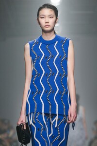 Christian-Wijnants-RTW-FW20-Paris-5936-1582898464.thumb.jpg.84b60b24309a56529de102b03c34208d.jpg