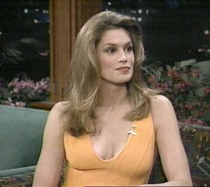 Cindy-Crawford-12.jpg