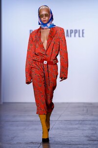 Dirty-Pineapple-RTW-FW19-New-York-38345-1549740665.thumb.jpg.f7f3a75dda680f9c47d272b43aaa2f18.jpg