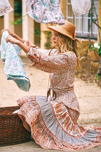 FLEETWOOD-SKIRT-HARVEST-GOLD_2048x2048.thumb.jpg.6a6c7a6f9d25ec5900c4243b55bd49c8.jpg