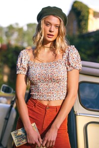 FLEETWOOD-TOP-HARVEST-GOLD-1_2048x2048.thumb.jpg.8a3bfdb776cfa4fef916216621781c05.jpg
