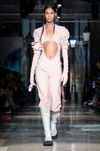 GCDS-RTW-FW20-Milan-7688-1582404521.thumb.jpg.0b15a0c9fd31a234b7992f6fb3c94fb1.jpg