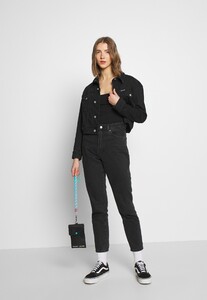 GID21D02J-Q11@5.1.jpg
