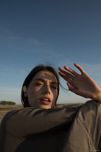 Jessica-Clements-Fashion-Gone-Rogue5.thumb.jpg.ca8aa9bd01c32271bc164e5f69690b25.jpg